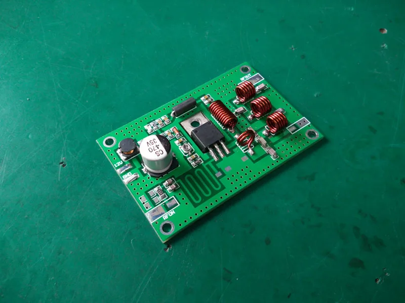 

FM Power Amplifier Board Transmitter FM Transmitter Board 15W Transmitter Module High Frequency Amplifier 75-108Mh