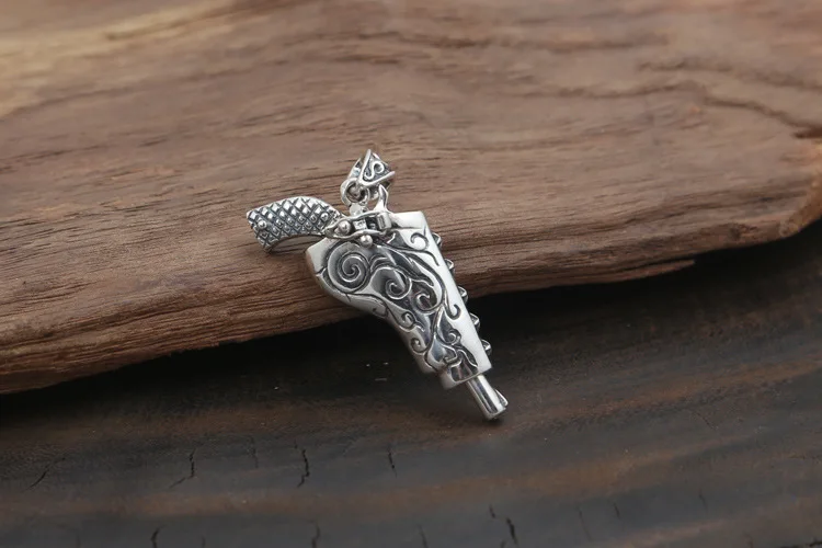 S925 sterling silver jewelry vintage Thai silver men and women models western cowboy revolver holster pendant