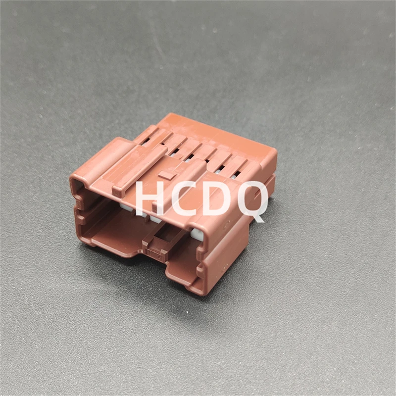 

10 PCS The original 6098-6984 automobile connector plug shell and connector are supplied from stock