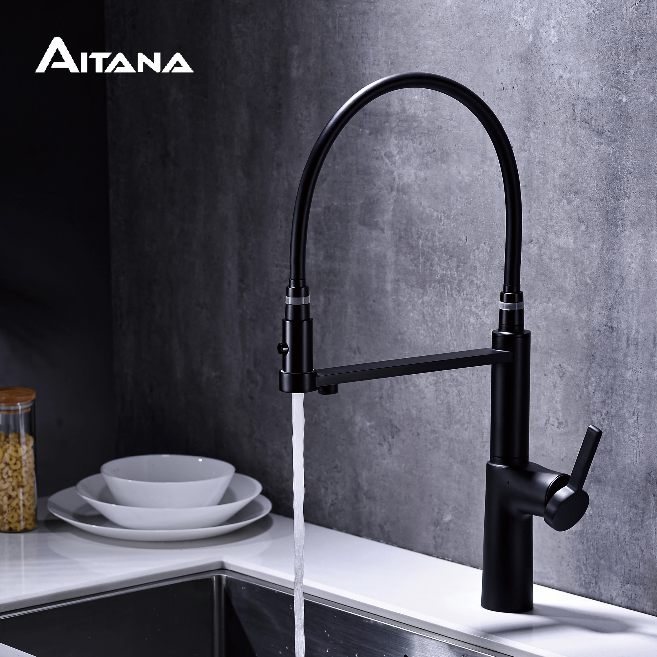 Simple black brass kitchen faucet with pull-out design, dual control of cold and hot, and water purification function sink Tap