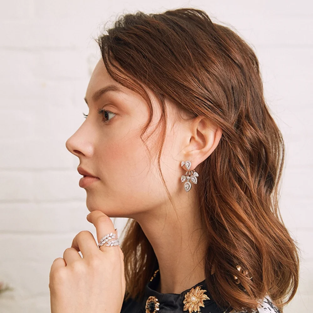 

HIBRIDE Luxury Curved Lines Full Cubic Zirconia CZ Engagement Wedding Party Nightclub Stud Earring Brincos boucle d'oreilleE-799