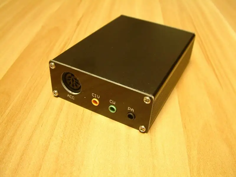 l-i-n-k U-5 I-C-O-M radio connector with power amplifier interface