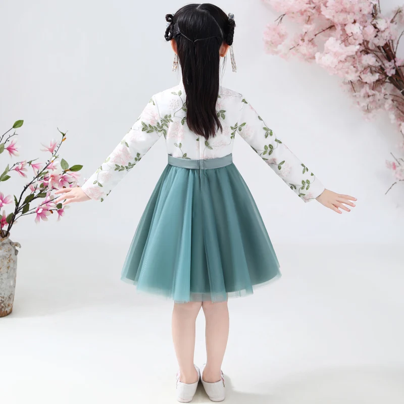 Girls Cheongsam Dress Chinese Hafu Kids Dresses  Baby Traditional Chinese Flower Girl Dress Wedding Garments New Year Dress