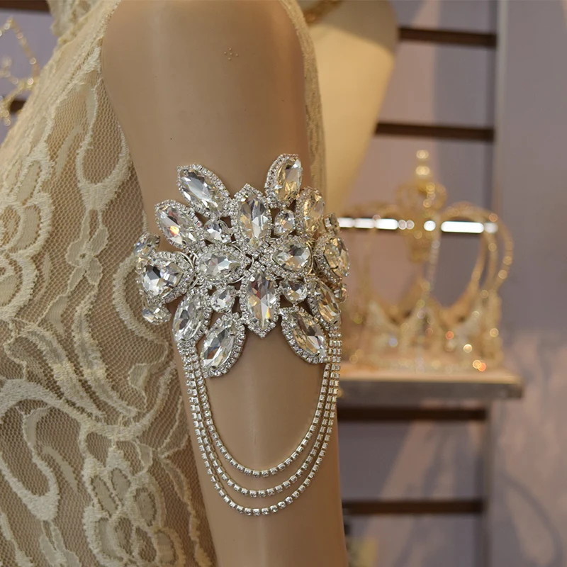 CuiEr Luxury Glass strass Coiled Spiral Upper stretch Women Arm Cuff Armlet Armband Bangle Bracelet Drag queen Jewelry