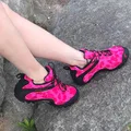 rose red women