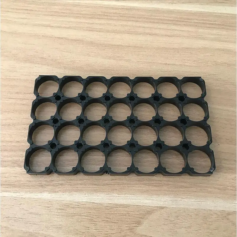 MasterFire 500pcs/lot 4*7 Cell 18650 Batteries Bracket Spacer Radiating Shell Plastic Heat Holder Battery Brackets