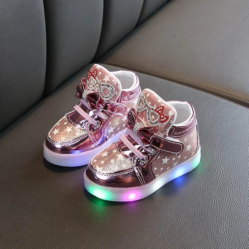 Kids Sneakers Toddler Baby Gilrs Boys LED Glow Casual Sport Shoes Kids Luminous Sneakers Children Running Shoes 1/2/3/4/5 Years