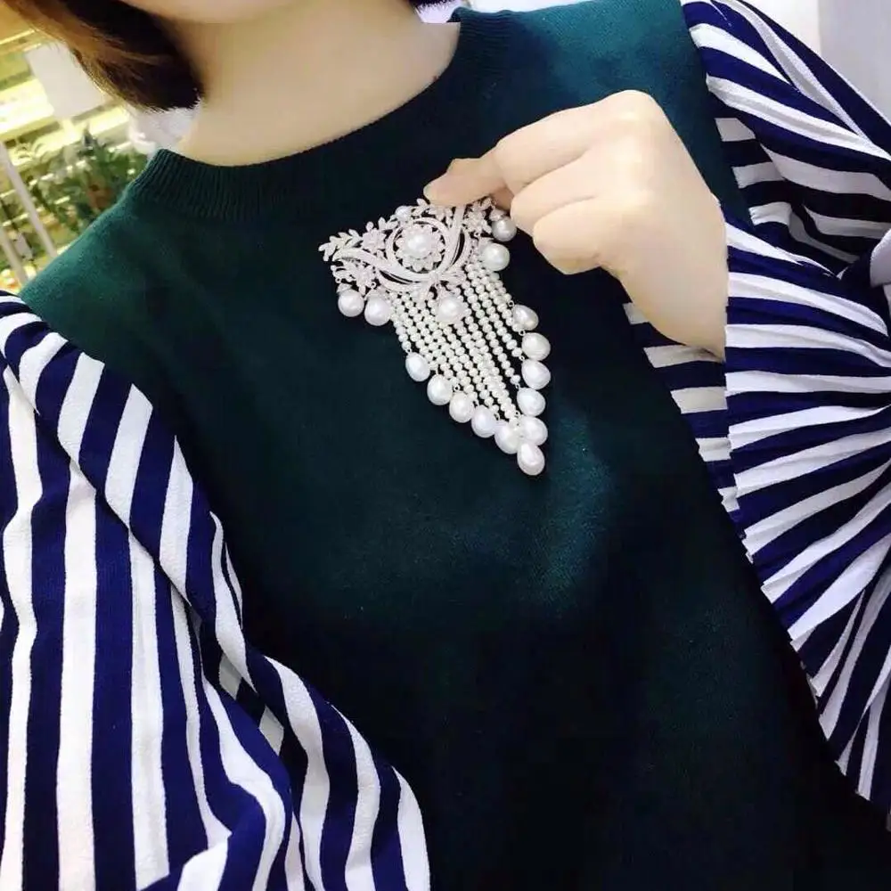 Fresh Water Pearl Golden Plated Cubic Zircon Micro Pave Flower Brooch