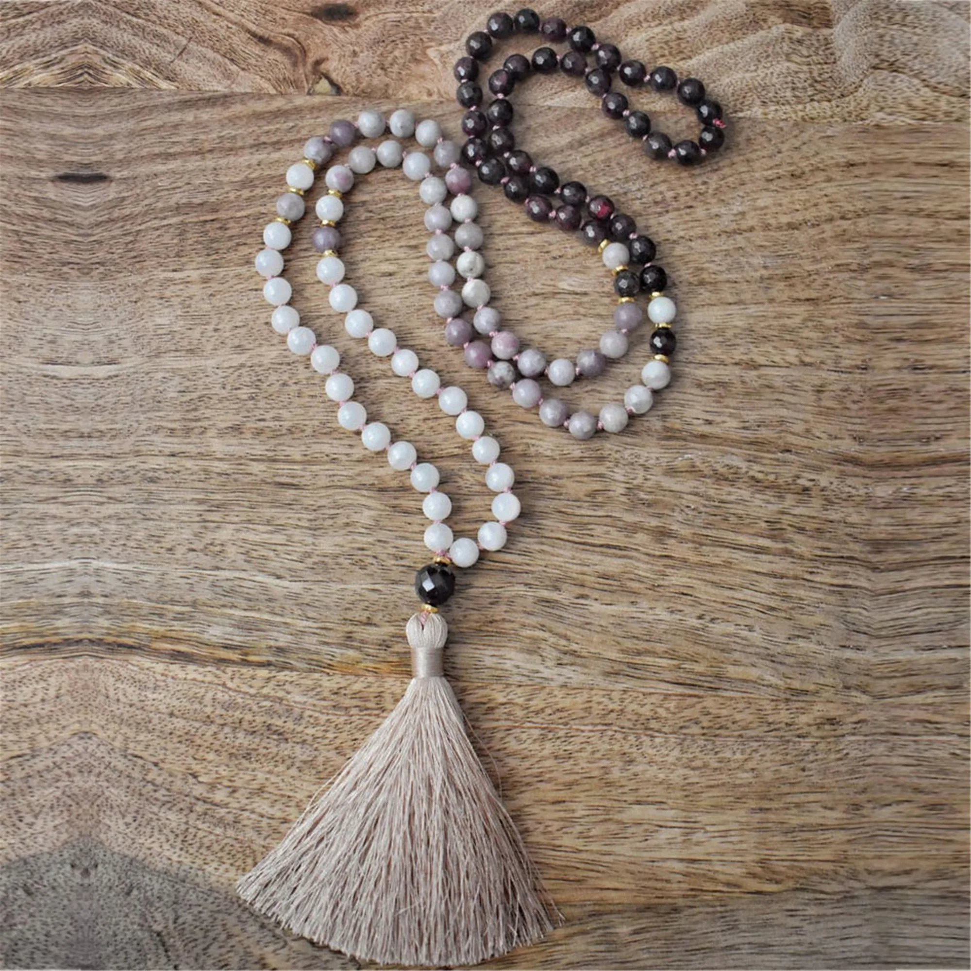 

8mm Natural Garnet Moonstone 108 Beads Gemstone Mala Necklace Wrist Prayer Buddhism Buddhist Spirituality Unisex Yoga Men