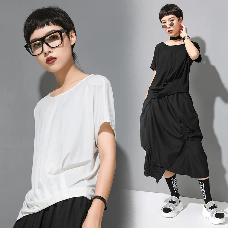 

Ladies Short Sleeve T-Shirt Summer New Personality Folding Bat Sleeve Irregular Fashion Trend Large Short Sleeve T-Shirt