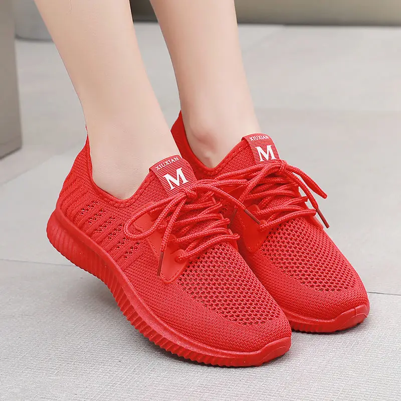 

Tenis Feminino Women Tennis Shoes 2021 Hot Sale Female Black Red Gym Sport Shoes Mesh Trainers Lady Flat Sneakers Zapatos Mujer