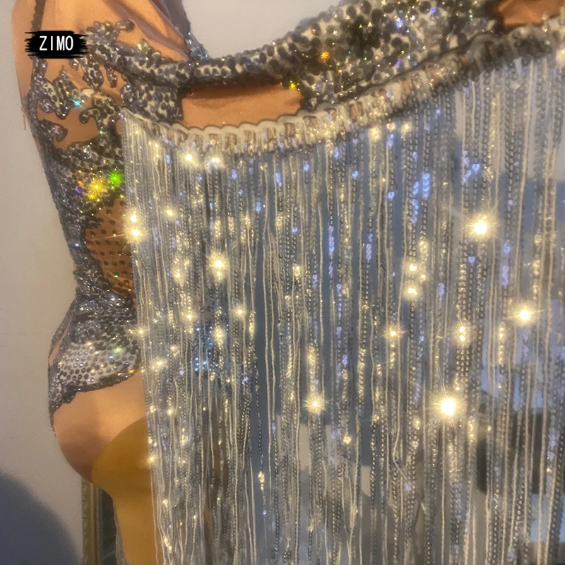 Błyszczący Srebrny Kombinezon na Imprezę z Cyrkoniami, Cekinami i Frędzlami, Kostium Taneczny Damski, Kombinezon z Frędzlami Sceniczne, Trykot Klubowy dla Tancerki, DS Piosenkarka