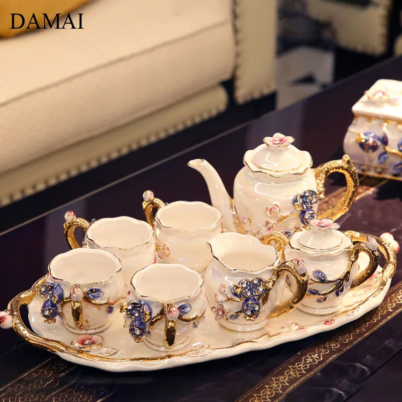 European Ceramic Kung Fu Tea Set Home Decor Relief Dessert Afternoon Tea Tableware Living Room Coffee Table Decoration Ornaments