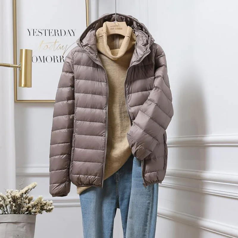 Spring Autumn Women Ultralight Thin Down Jacket White Duck Down Hooded Jackets Warm Winter Coat Parka Female Portable Outwear