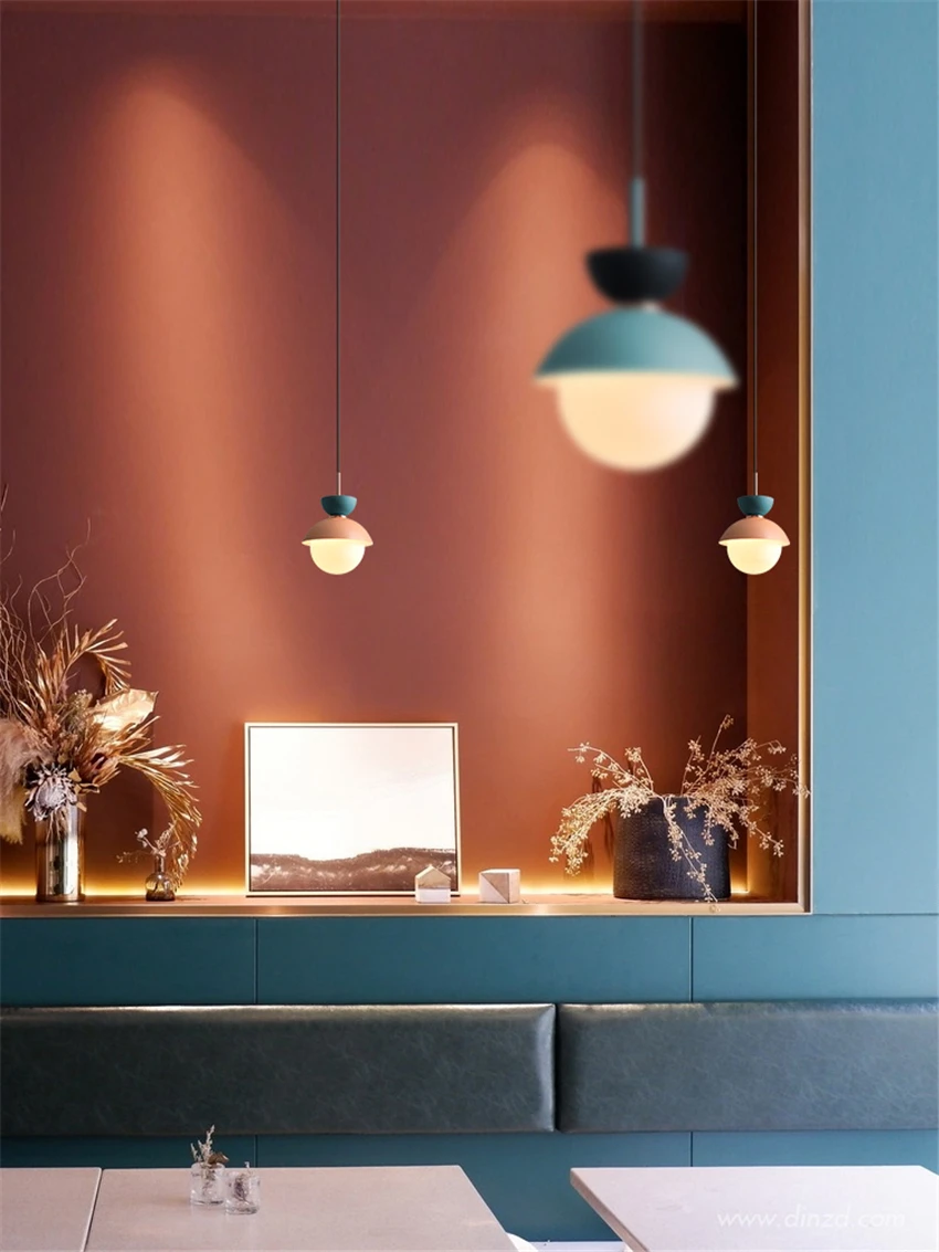 شخصية شبه مستديرة الحديد قلادة LED أضواء الشمال الحديثة الحد الأدنى الإبداعية مطعم غرفة نوم معكرون معلقة مصابيح