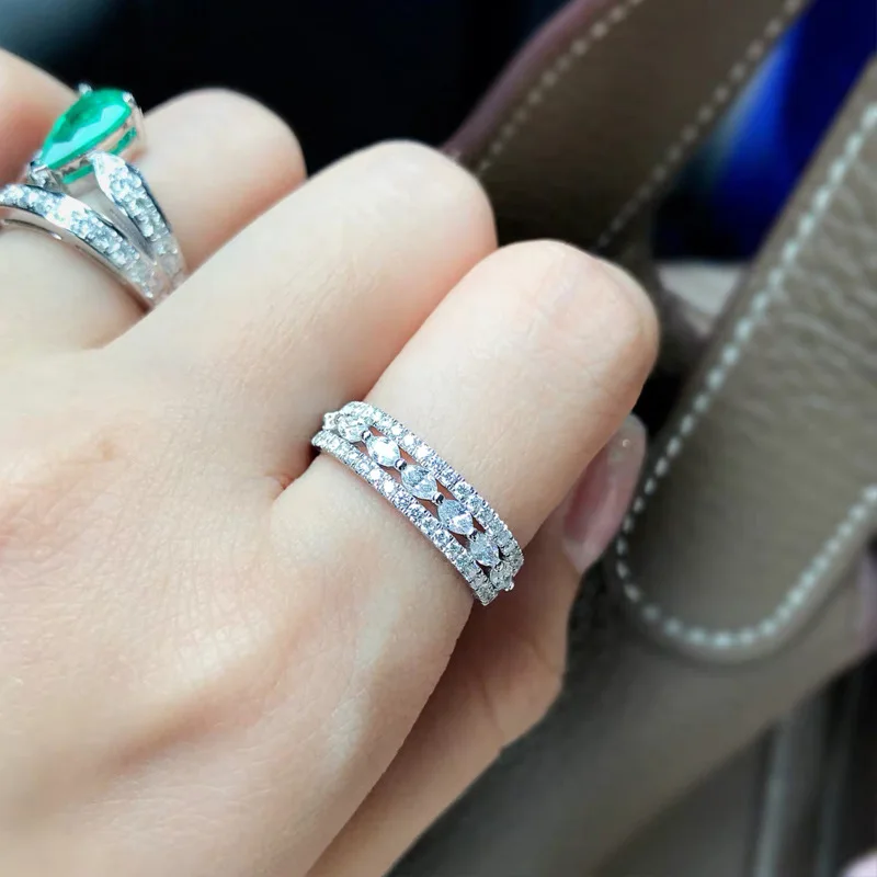 Huitan Fashion luksusowe obrączki damskie pierścionki na palce prosta konstrukcja kryształowa cyrkonia pierścionki zaręczynowe oświadczenie biżuteria — zdjęcie 6