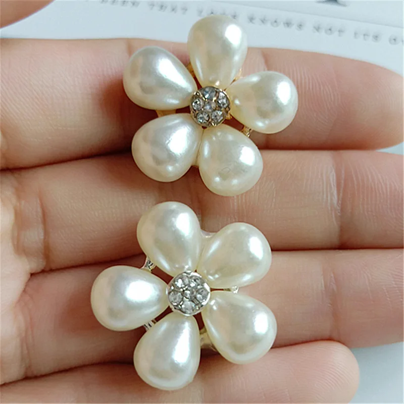 10pcs/lot 24mm*24mm Christmas Rhinestone Pearls Flower Buttons for Wedding Decoration Metal Brooch Hair Bow DIY Jewelry Craft