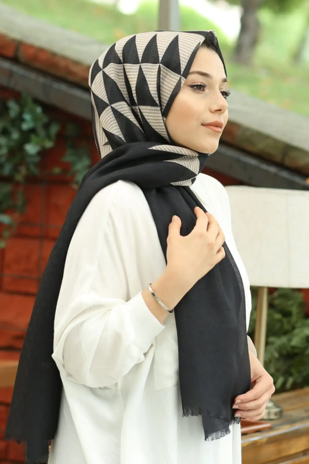 Digital Printed Cotton Shawl Ds-24-v1