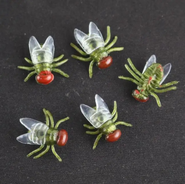 50pcs /lot Prank Funny Trick Joke Special Lifelike Model Simulation Fake flies insect model Halloween gift