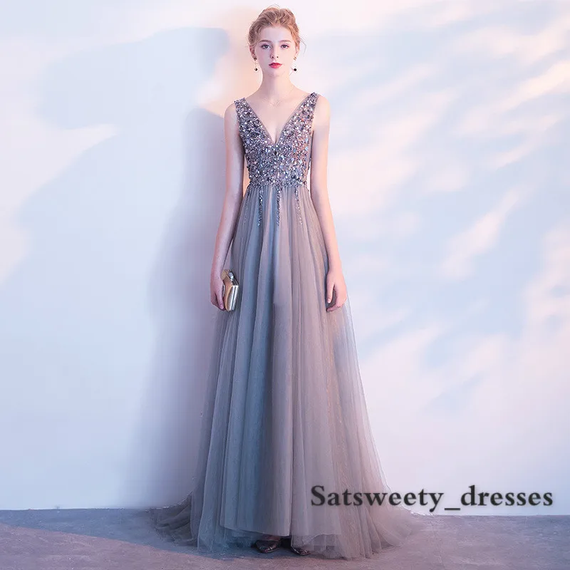 

Beading Prom Dresses 2022 V neck Tulle Sweep Train Sleeveless Evening Gown A-line Lace Up Backless Vestido De Festa