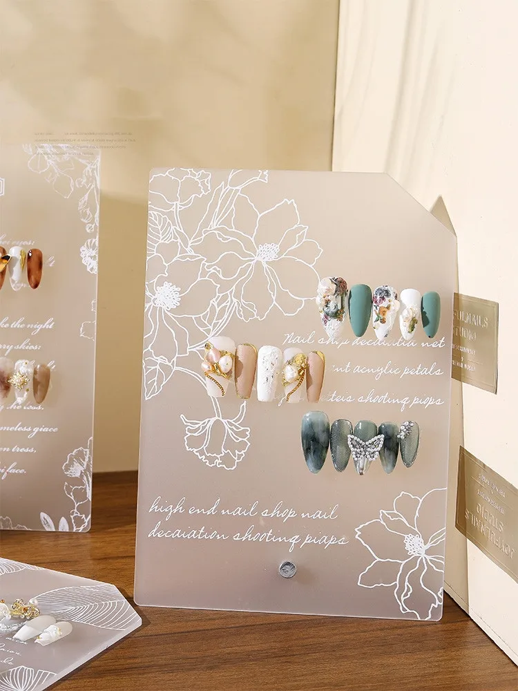 piops: La Scelta Perfetta per il Tuo Negozio di Nail Art