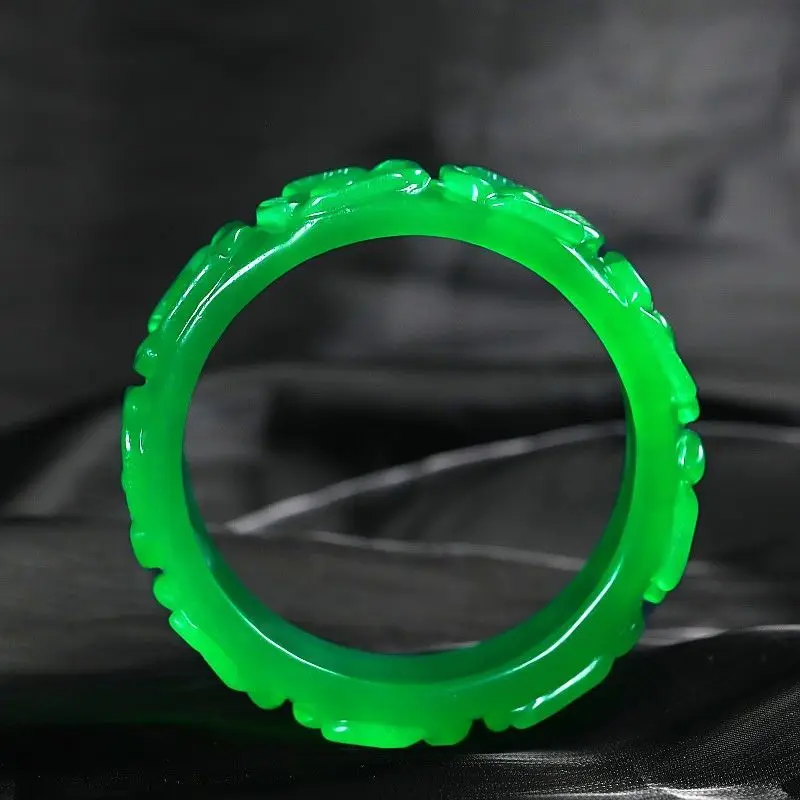 Bracelet rond en Jade vert émeraude pour femmes, bijoux simples, accessoires, fleurs sculptées à la main, 100%