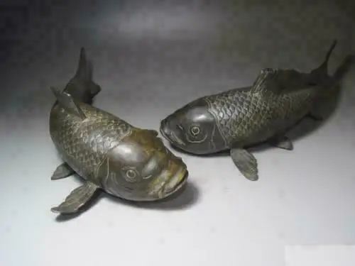 1 pair (Two) Ancient Japan pure Bronze sculpture Vivid cyprinoid carp Fish