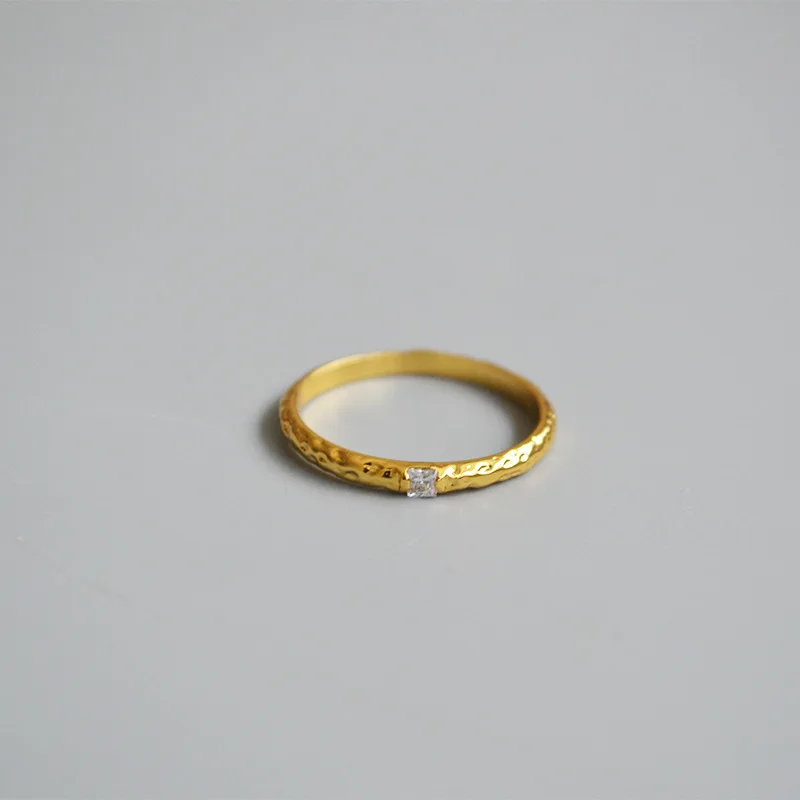 Amaiyllis 18k Gold Minimalist Retro Bump Texture Square Zircon Thin Rings Punk Rings Statement Jewelry