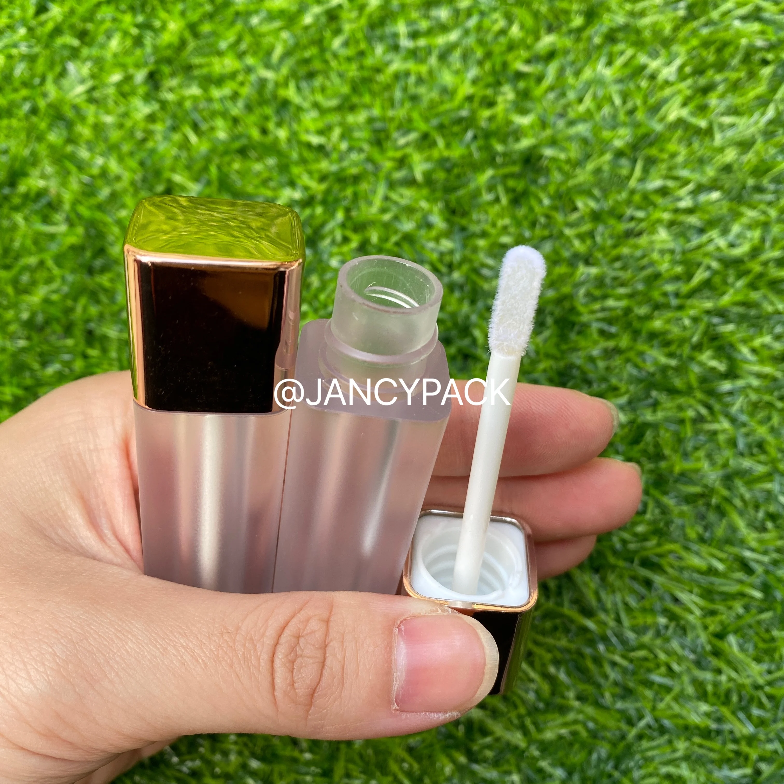 5ML DIY Plastic Make up Lip Gloss Containers Bottle Refillable Bottle Lip Balm Soft lipgloss Tube  Lip Glaze Container