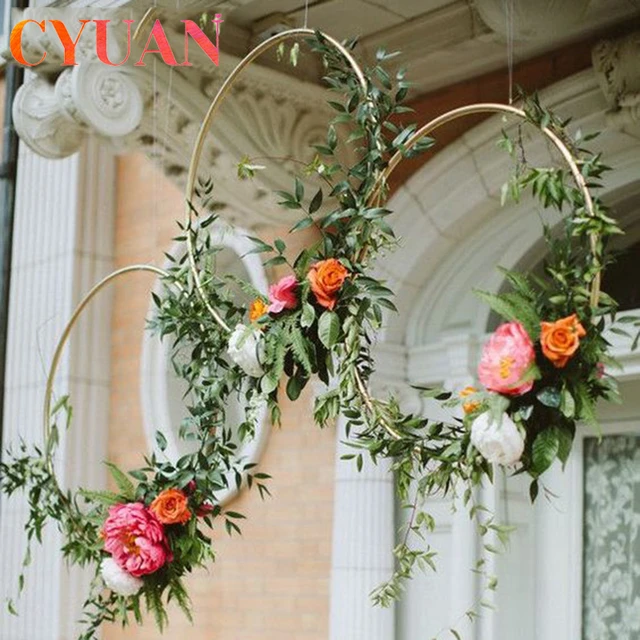 Metal ring wreath store