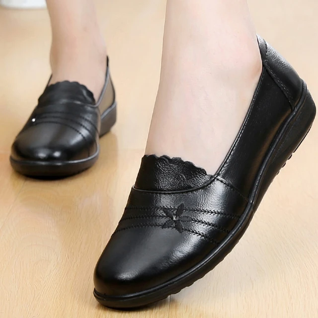 Anne ayakkab hakiki deri daireler kaymaz yeti kin deri ayakkab kad n mokasen buyuk boy 10 daire ayakkab kad n scarpe donna AliExpress 322