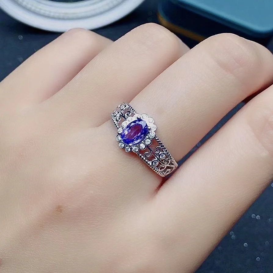 

100% Natural 0.7ct 5mm*7mm Tanzanite Silver Ring Vintage Tanznaite Silver Ring for Party Woman Brithday Gift