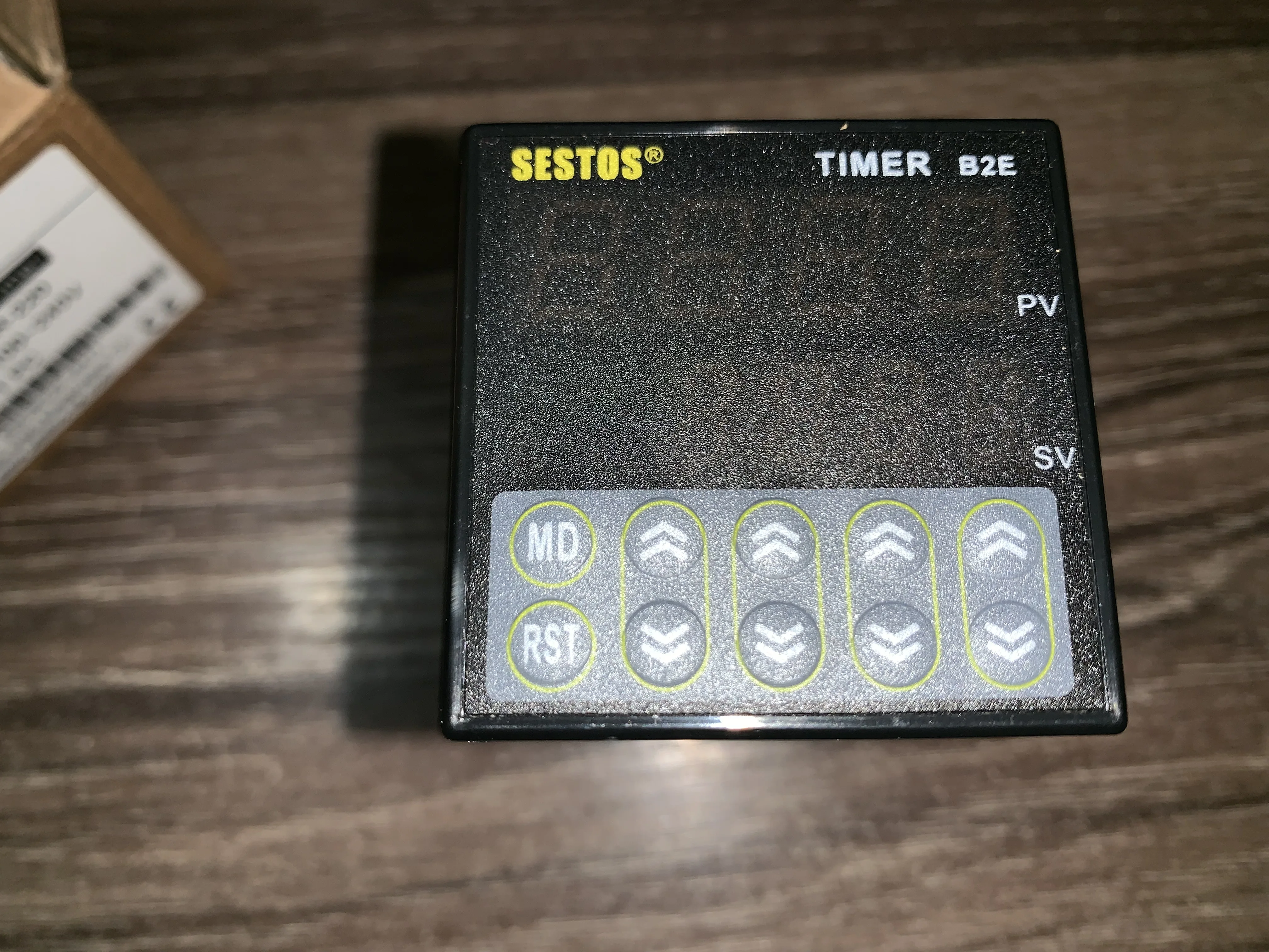 Xi Tushi SESTOS time relay B2E-2R-220  Dual time digital display electronic timer safe stable  100-240v