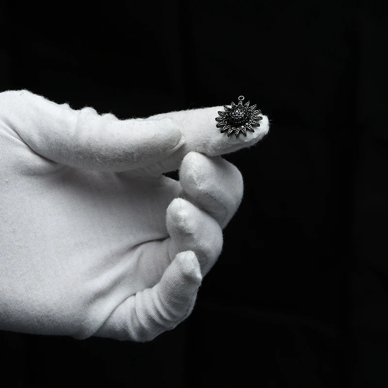 Black Sun Flower Charms Pendants Accessories for Man Woman Earrings Jewelry Making Jewelry Findings