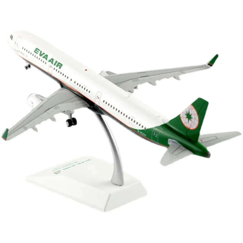 

1:200 Scale EVA Air Airways A321 Airlines Model with Base Alloy Aircraft For Collectible Souvenir Show Gift Toys