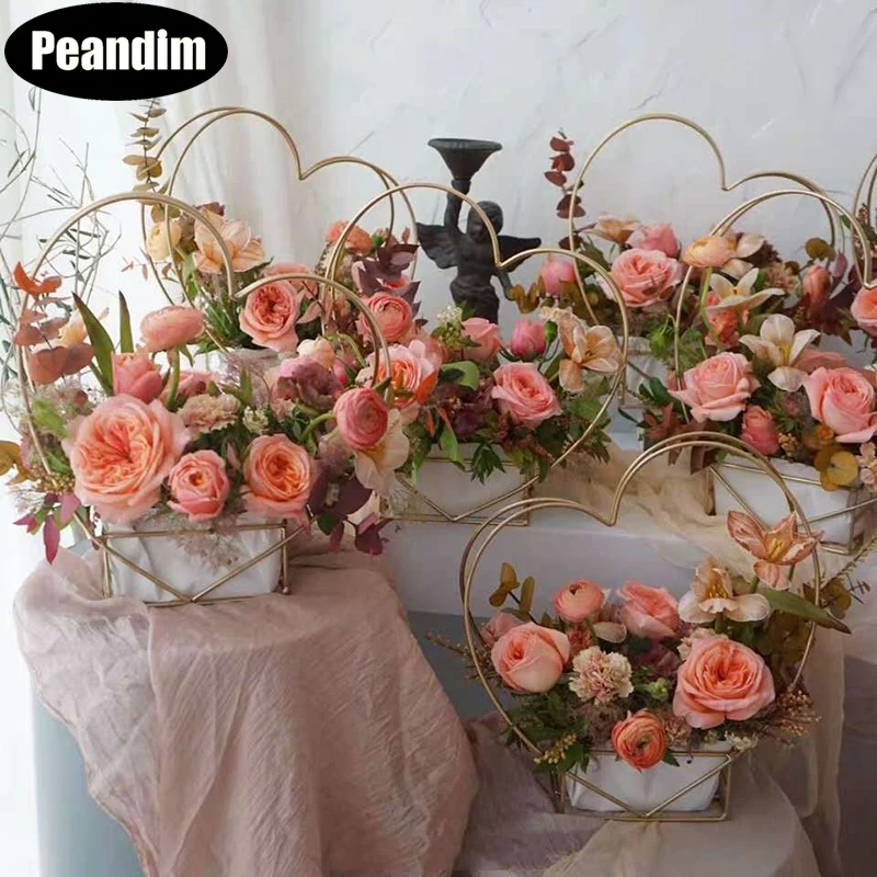 PEANDIM Gold Flower Rack Big Heart Shape Vase Wedding Table Centerpieces Geometric Props Artificial Shelf Road Lead Floral Stand