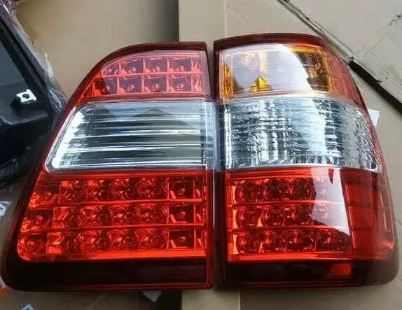 لتويوتا لاند كروزر LC100 4700 FJ100 1998-2007 LED الضوء الخلفي الخلفي الذيل ضوء