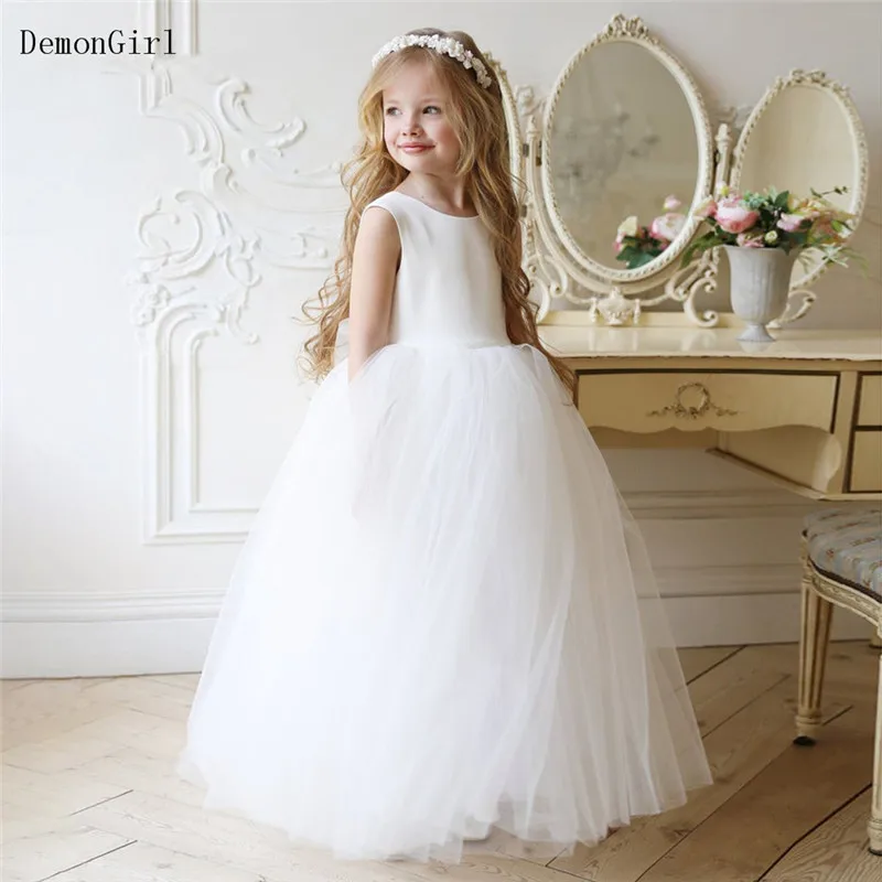 Ball Gown Flower Girl Dress Puffy Tulle Baby Girls Party Dresses Sleeveless Back Bow First Communion Dress