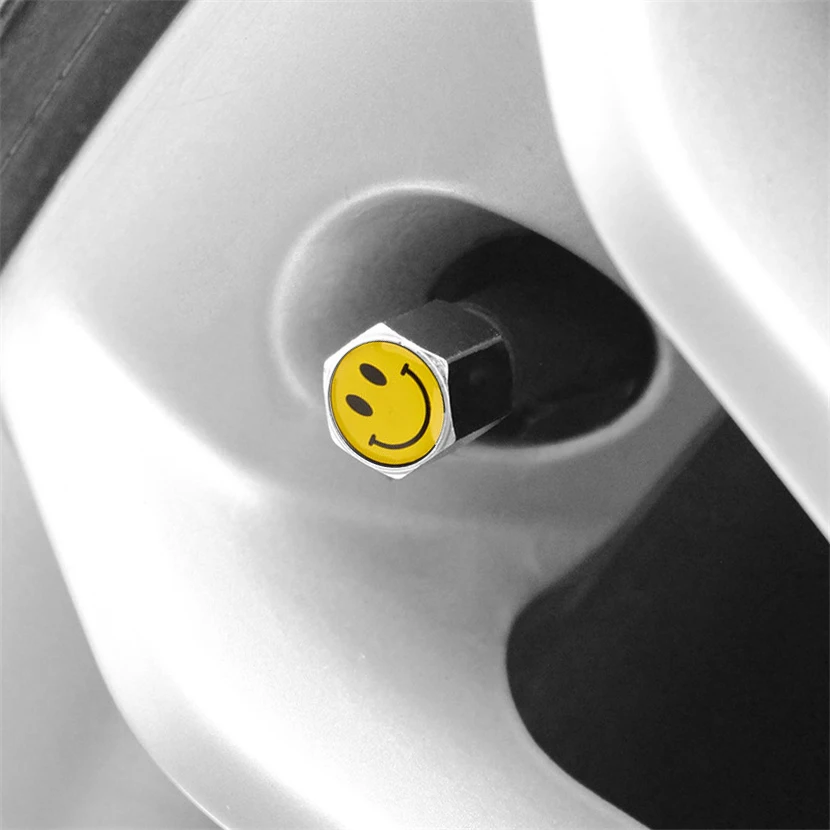 Smile Car Tire Wheel Valve Caps Wrench Keychain Tubeless Tyre Valve Dust Caps For Jeep Grand Cherokee Patrio Wrangler Renegade