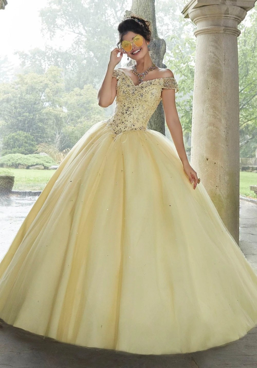 Vestido de Organza con cuello en V para quinceañera, traje de baile Formal con hombros descubiertos, color amarillo, 2020