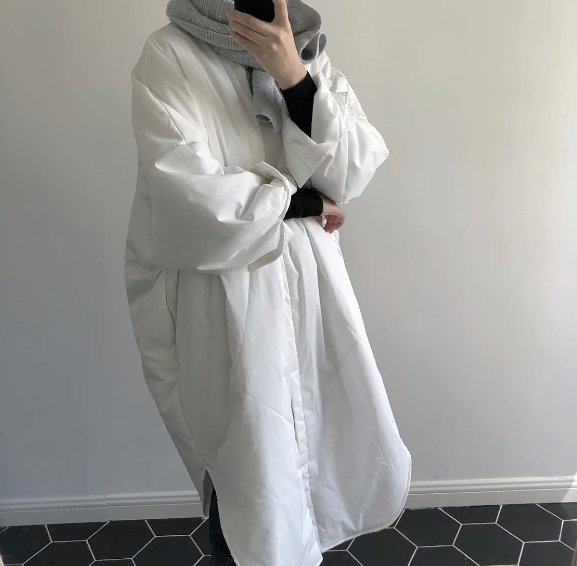 Winter new fashion design simple lapel comfortable super loose long padded jacket women winter coat