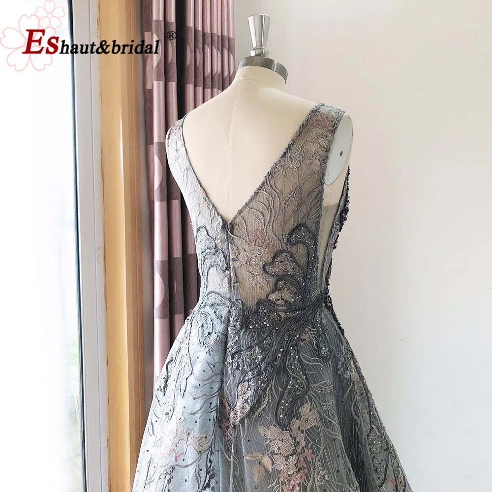 Elegant Dubai Aline Evening Dress for Women 2024 Lace Crystal Handmade V Neck Sleeveless Long Formal Prom Party Gown Customized