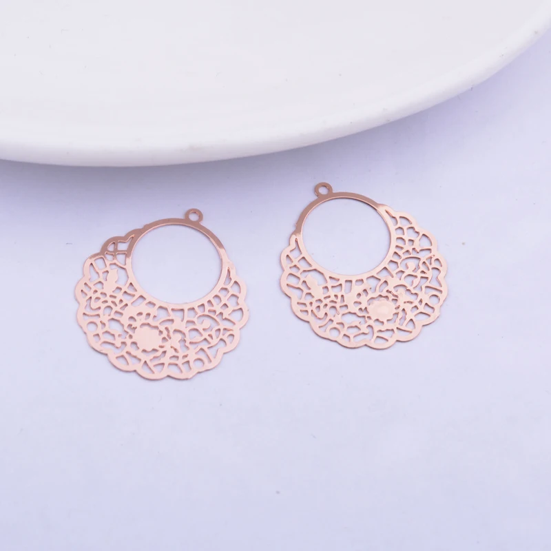 50 Stück AC7642 20*22mm Messing Laser-geschnittene Dünne Anhänger Silberfarben Charm DIY Schmuck Ohrring Herstellung – Detail 11