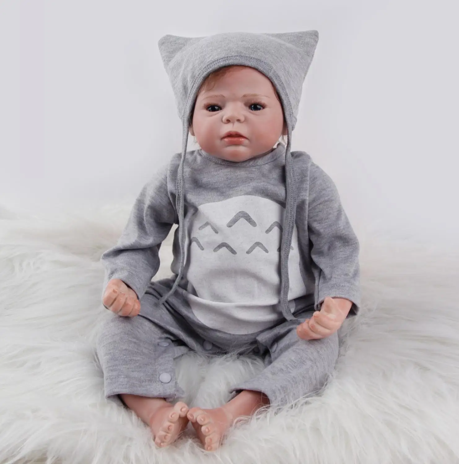 Realistic Reborn Baby Doll 55 Cm 22 Inch Soft Silicone Vinyl Cloth Body Boy  Fashion Toddler Toy  Birthday Gift