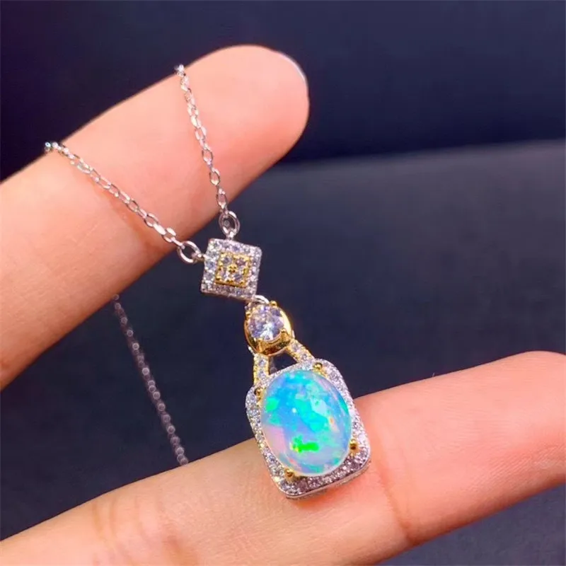 

Female Green White Fire Natural Opal Necklace Silver Color Oval Necklaces & Pendants for Women Vintage Wedding Jewelry