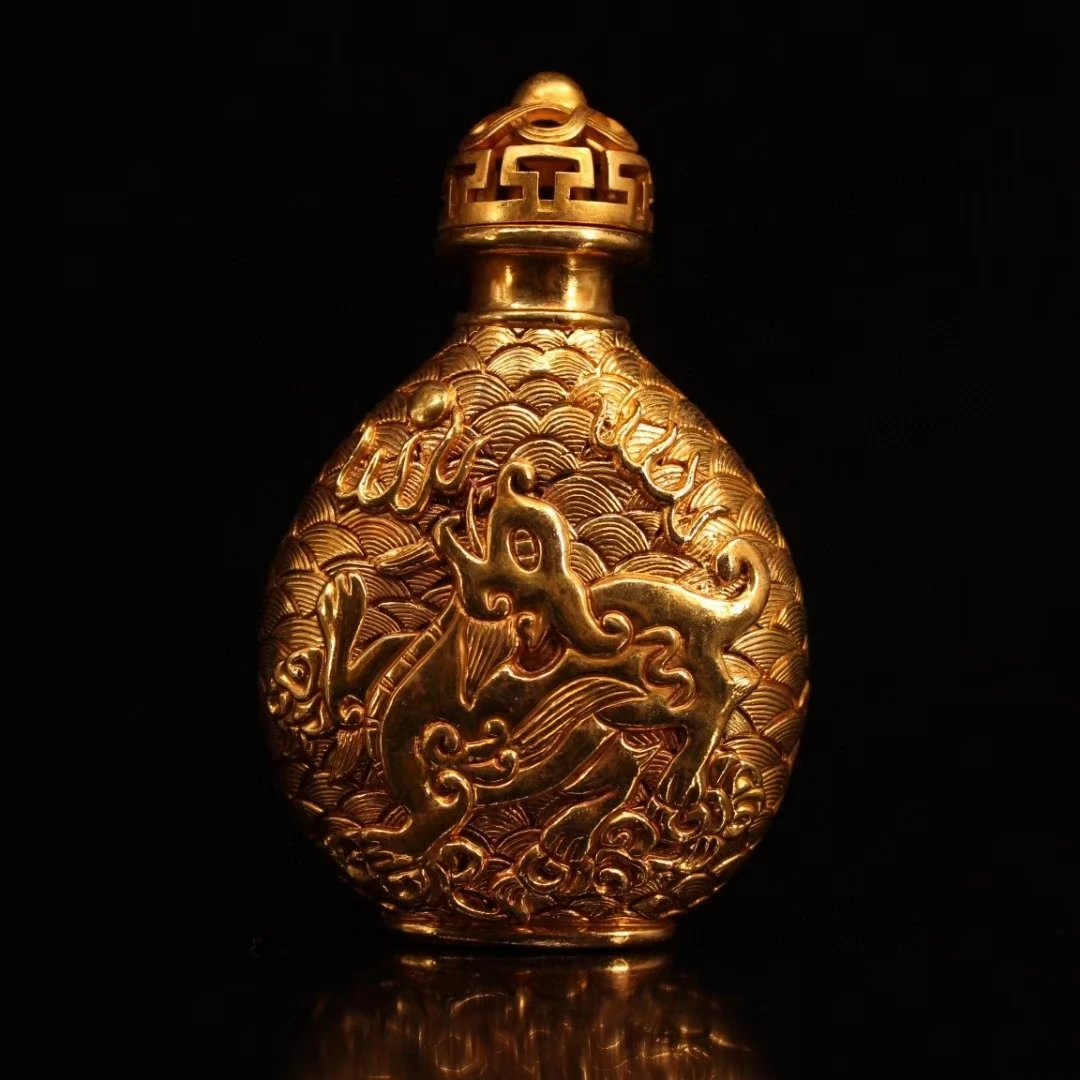 Exquisite Brass Plated Gold Dragon Roaring Canghai Snuff Bottle Decoration