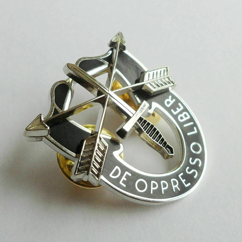 Military US Army Special Forces GROUP beret Cap Badge Lapel Pin Command Cockade