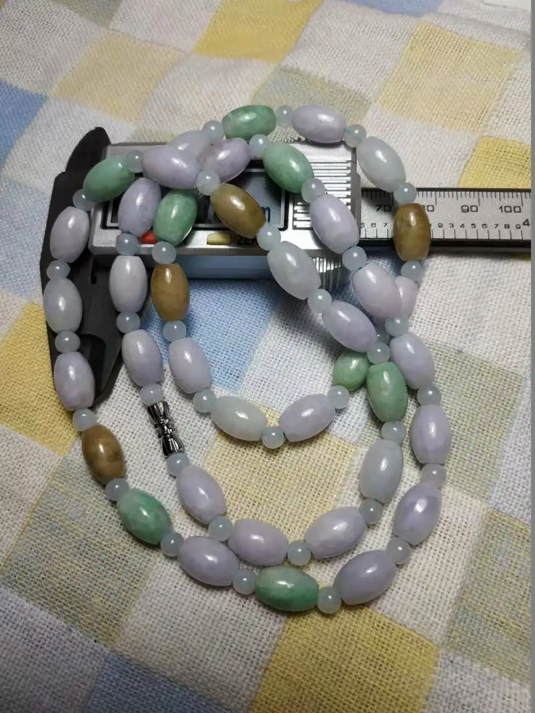 

Grade A 100% Natural Genuine Burma Jadeite Jade Beaded Necklace Colour