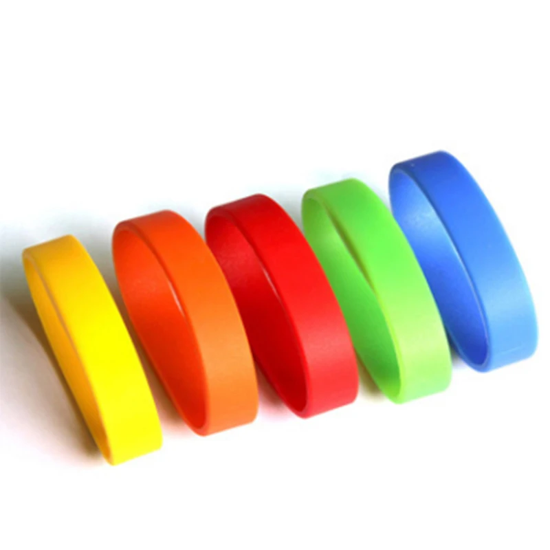 100 قطعة/الوحدة TK4100/EM4100/EM4305/T5577/213/كود 13.56 ميجا هرتز NFC تتفاعل معصمه سوار