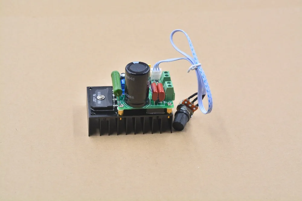 12V 24V 48V 110V 300W DC motor speed regulator PWM  regulation mach3 spindle  governing for 12-110V in 5A 1pcs